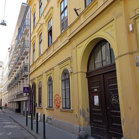 Operahouse Rooms Budapest Exterior photo